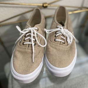 Vans Off The Wall | Women’s Size 9